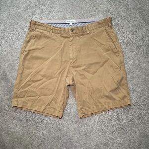 Peter Millar Shorts Mens 33 Khaki Beige Chinos Golf Casual